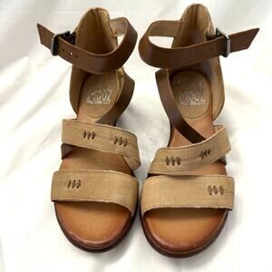 Miz Mooz Leather Heeled Sandals Caine Sand Size 6.5 (37)